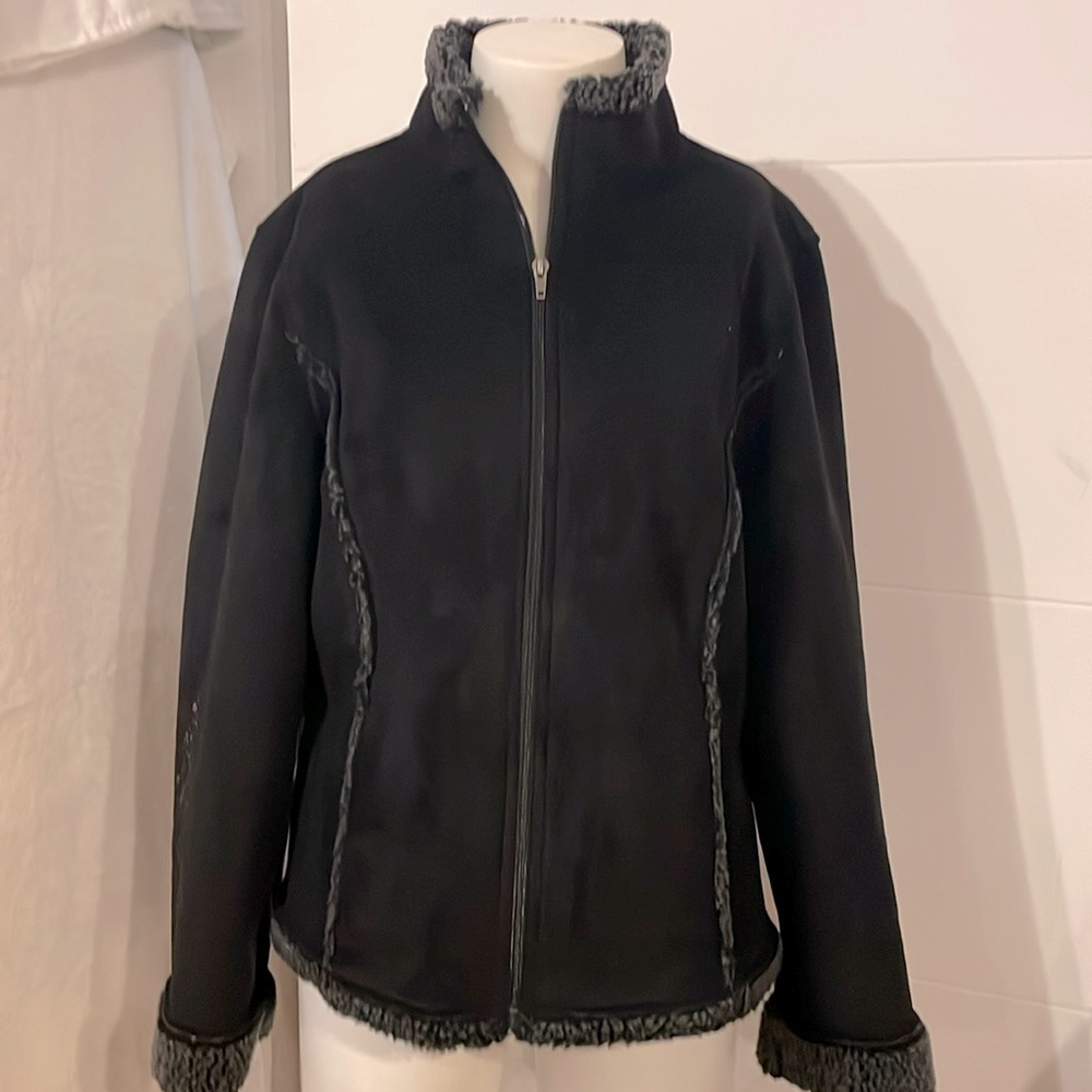 L.L. Bean Women’s Full Zip Lined Faux Fur Soft Winter Coat Jacket BLACK - large